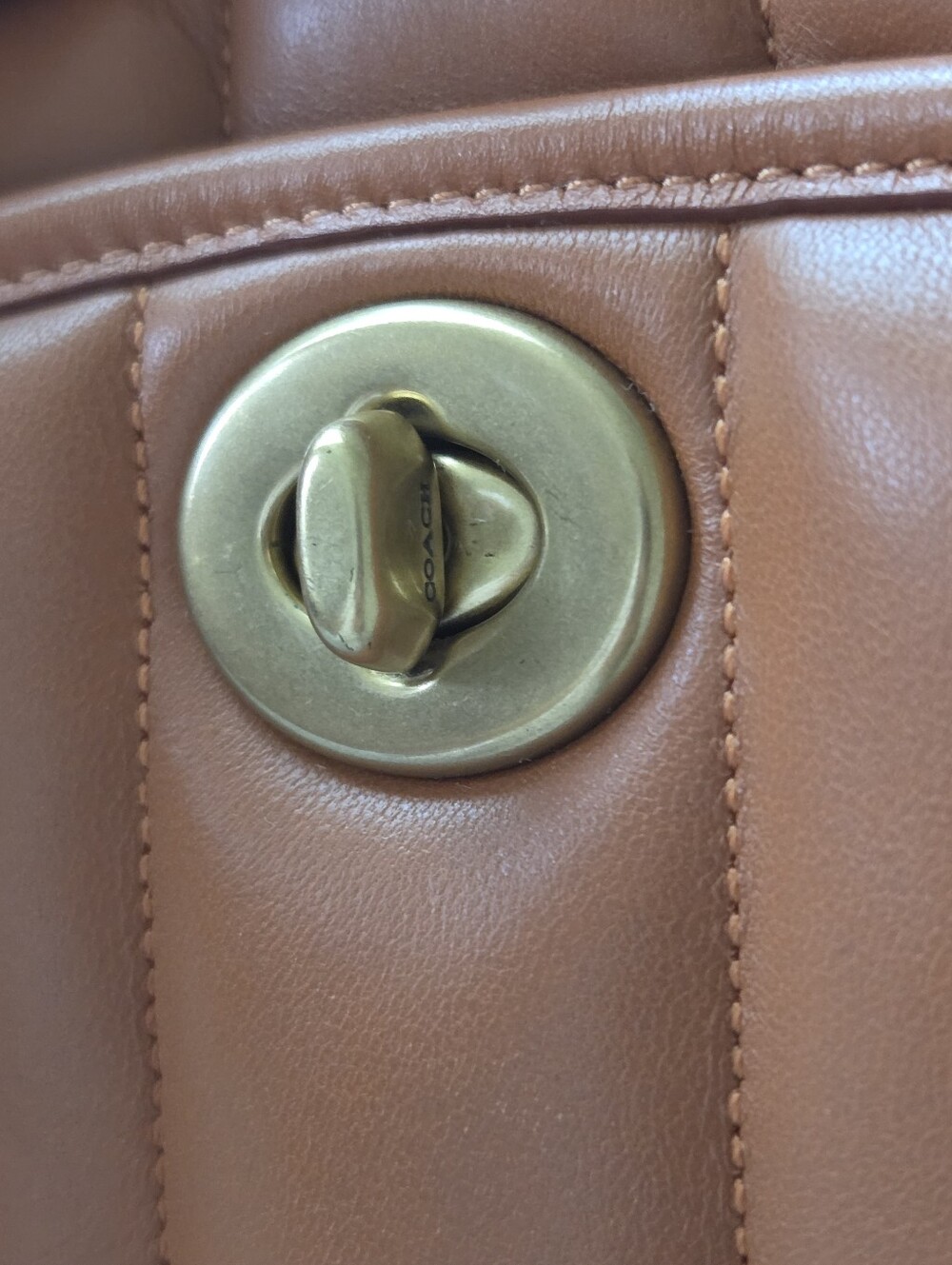 Coach 1941 Quilted Leather Crossbody Camera bag in Canyon - Picture 7 of 12